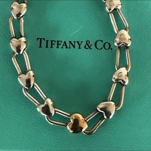 ❤️Authentic Tiffany vintage heart bracelet!